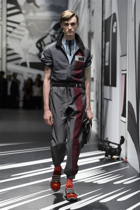 prada spring 2018 menswear|Prada Menswear Spring 2018 Runway Report .